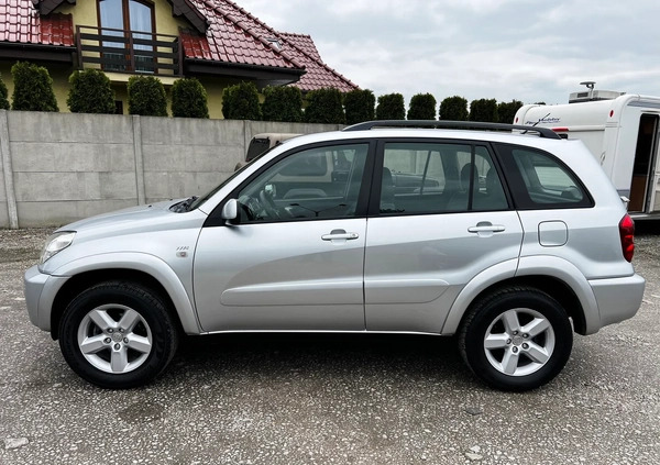 Toyota RAV4 cena 27900 przebieg: 199000, rok produkcji 2005 z Łask małe 301